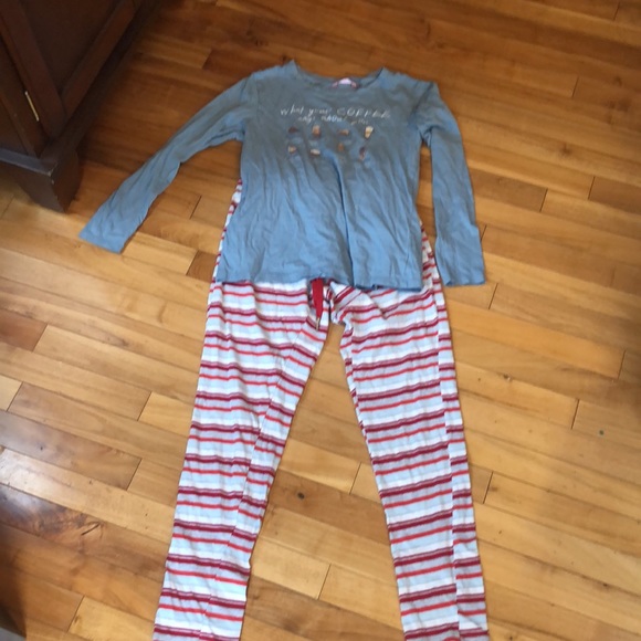 Set of pyjamas (all of them, swipe to next slides) - Picture 3 of 3